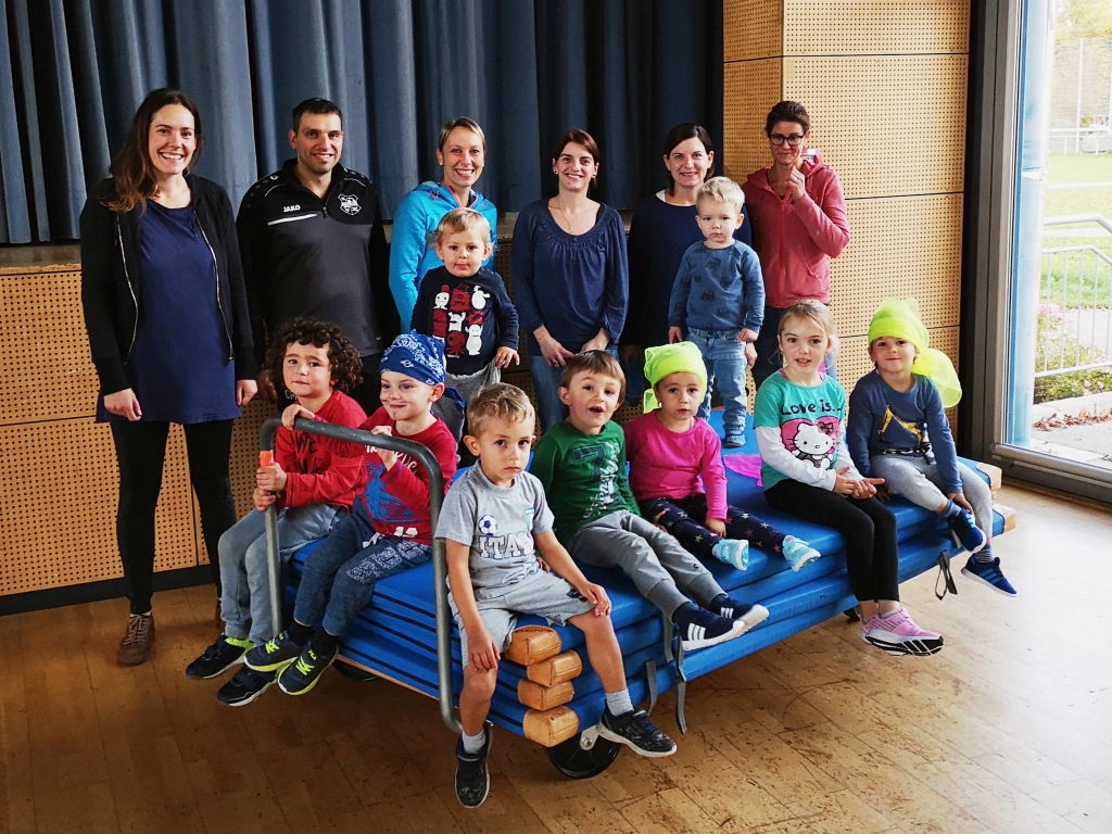 Eltern_Kind_Turnen.jpg
