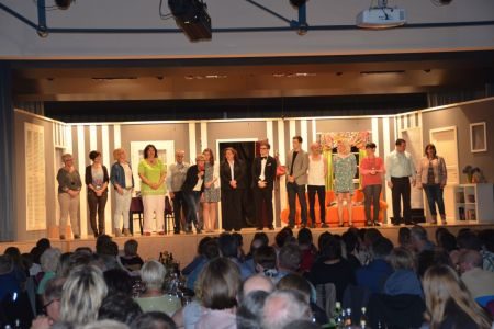 2015_Alles_wegem_liabe_Geld_032.jpg